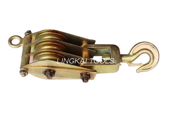 เครื่องมือติดตั้งหอคอย 10KN แนวตั้งรอกยกเหล็กแบบสามล้อ
