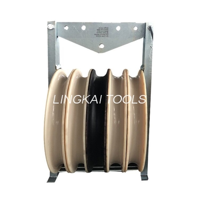 660MM ลูกกลิ้งยางห้าล้อตัวนำร้อยบล็อก